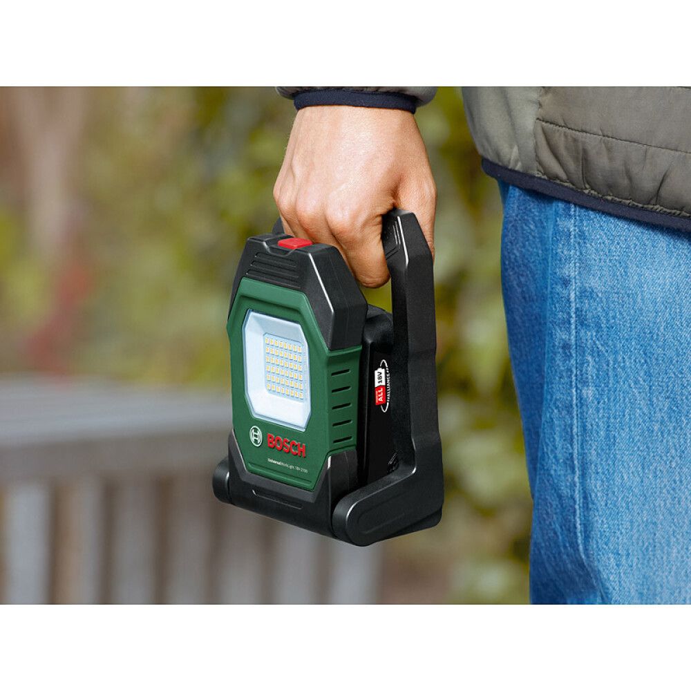 ARBEIDSLAMPE BOSCH UNIVERSAL 18-2100 18V UTEN BATTERI