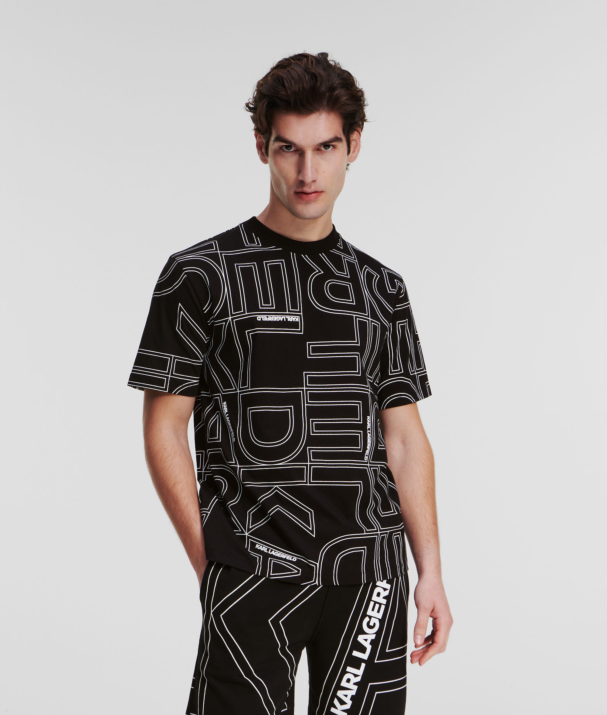 T-SHIRT AVEC LOGO KARL FAÇON ALL-OVER