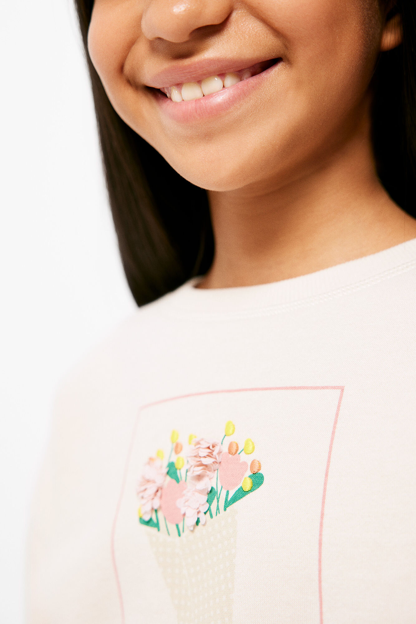 Moletom infantil com buquê de flores