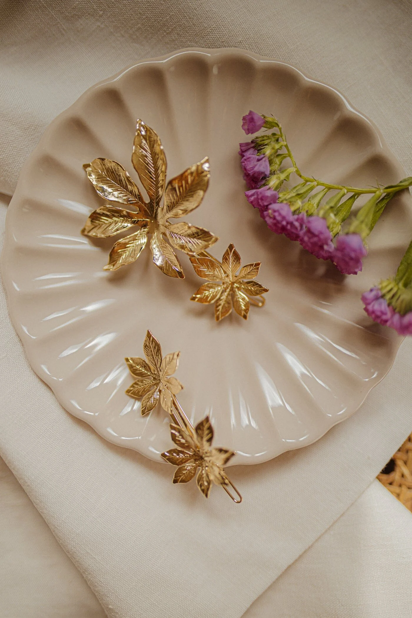 CHLORIS - Maxi barrette fleurs doré à l'or fin | Doré