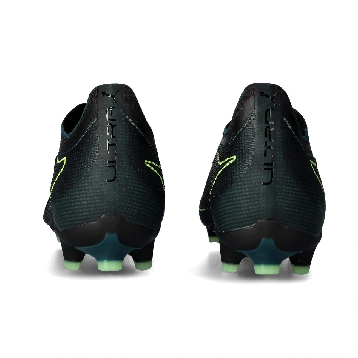 Chuteira Puma Ultra 6 Pro FG/AG