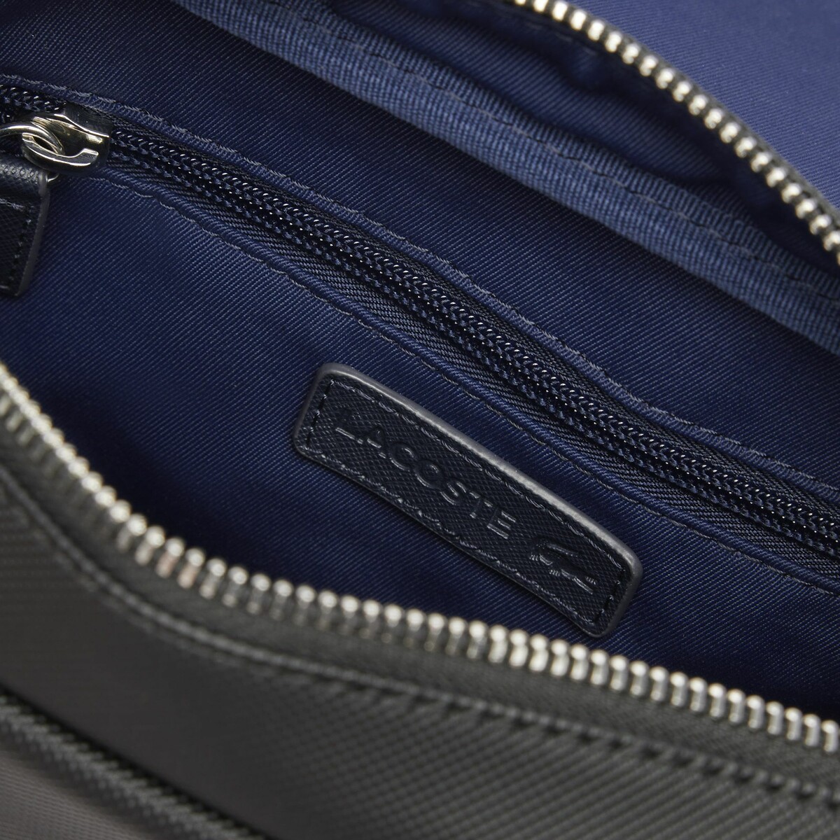 LACOSTE<br>Shoppingtas L.12.12 Conceito