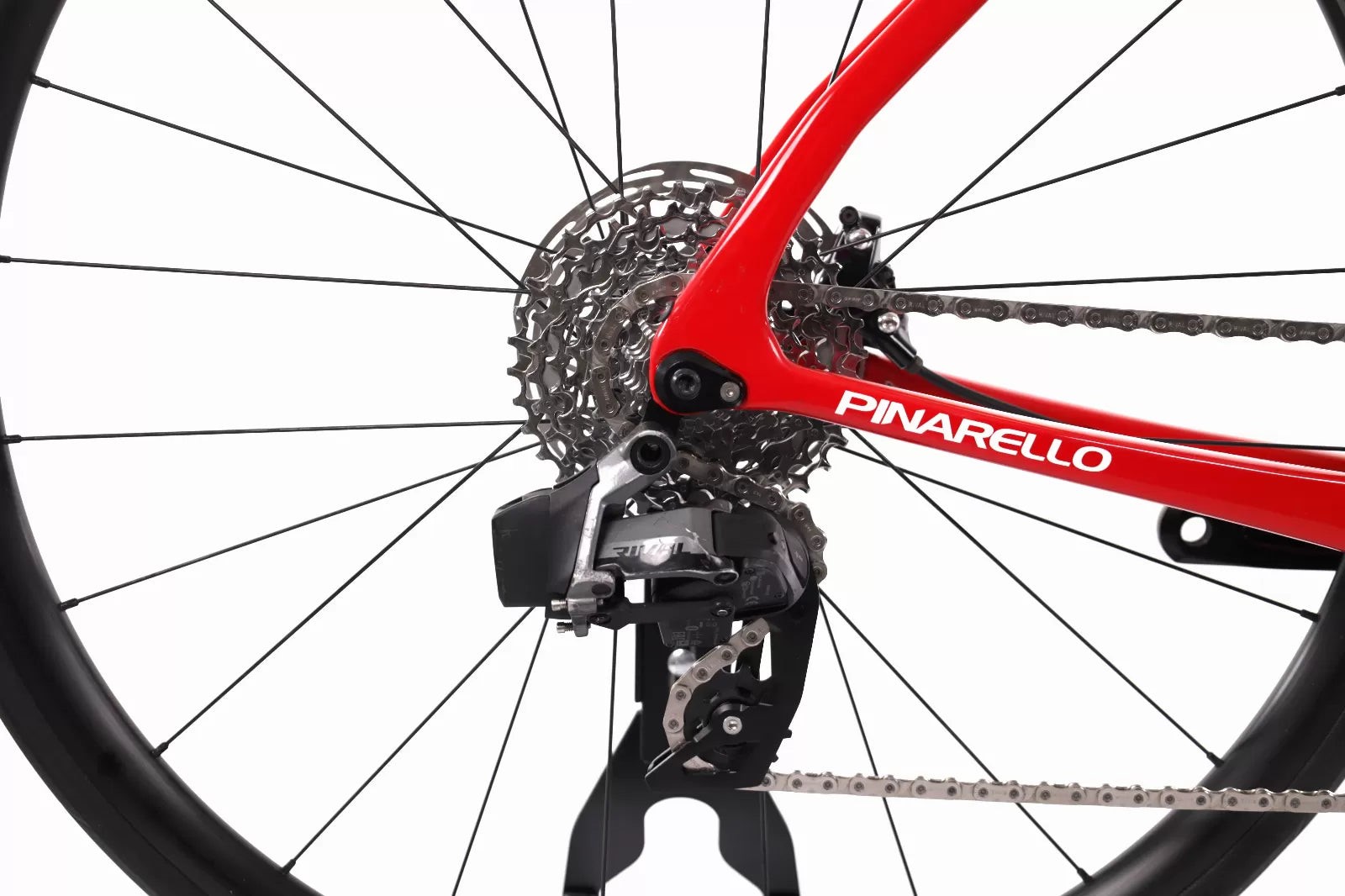 Pinarello Paris Rival (2023) | Diamond