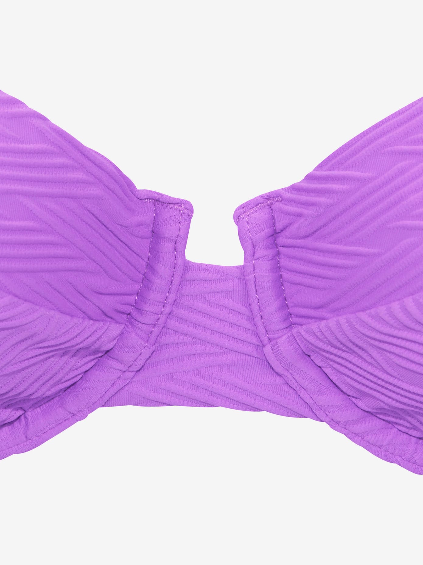 Haut de maillot de bain à armatures matière structurée aux couleurs tendances