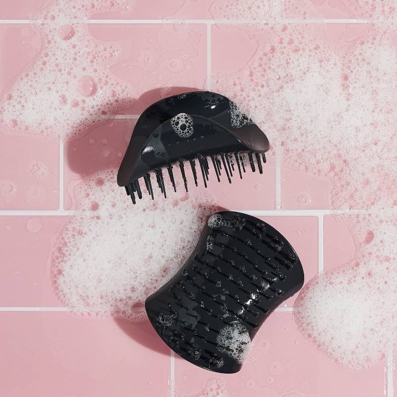 Tangle Teezer Scalp Exfoliator & Massager Brush - Onyx Black