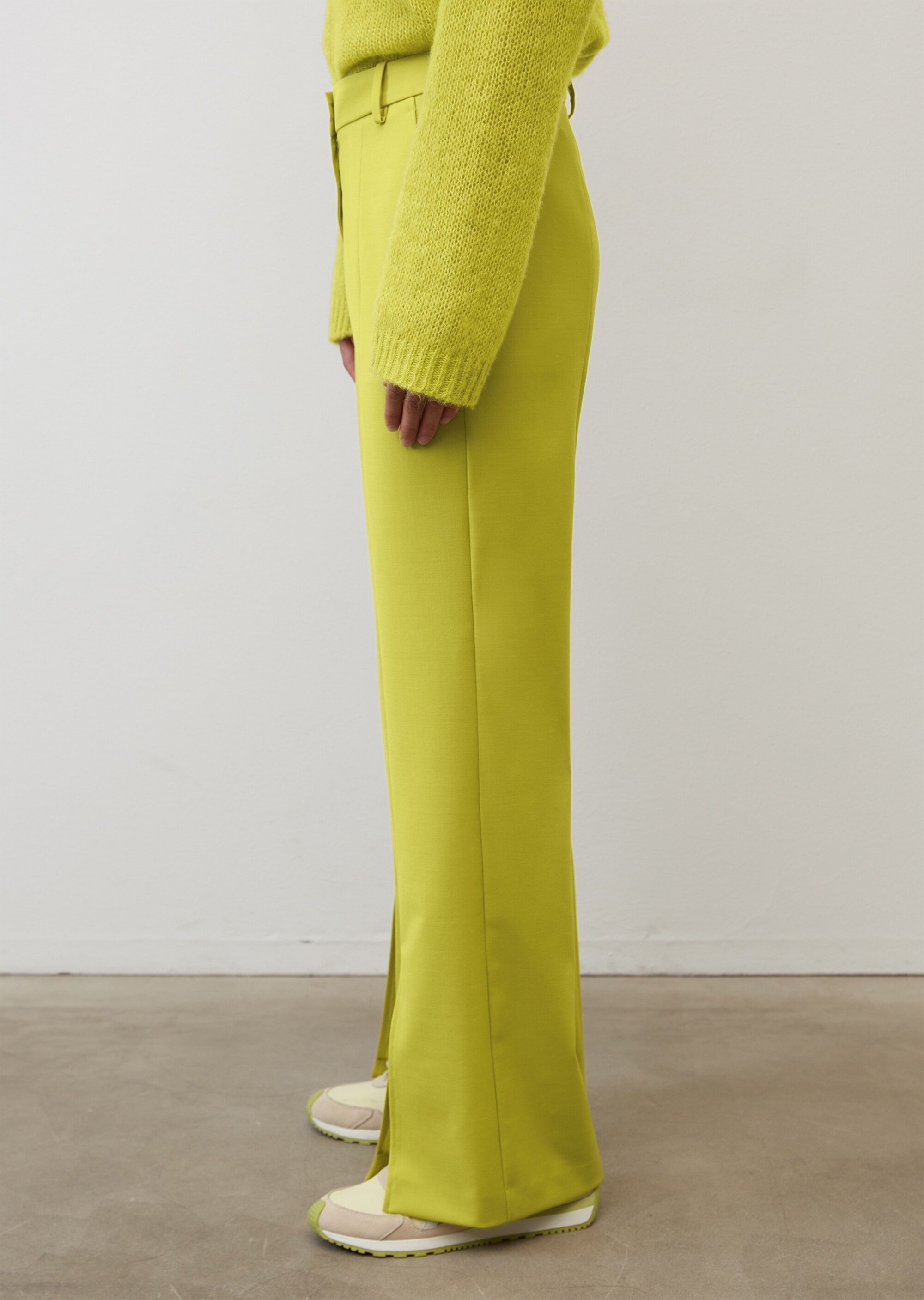 Hose im Tailored-Stil mit Saum-Schlitzen aus Wolle-Mix-Stretch