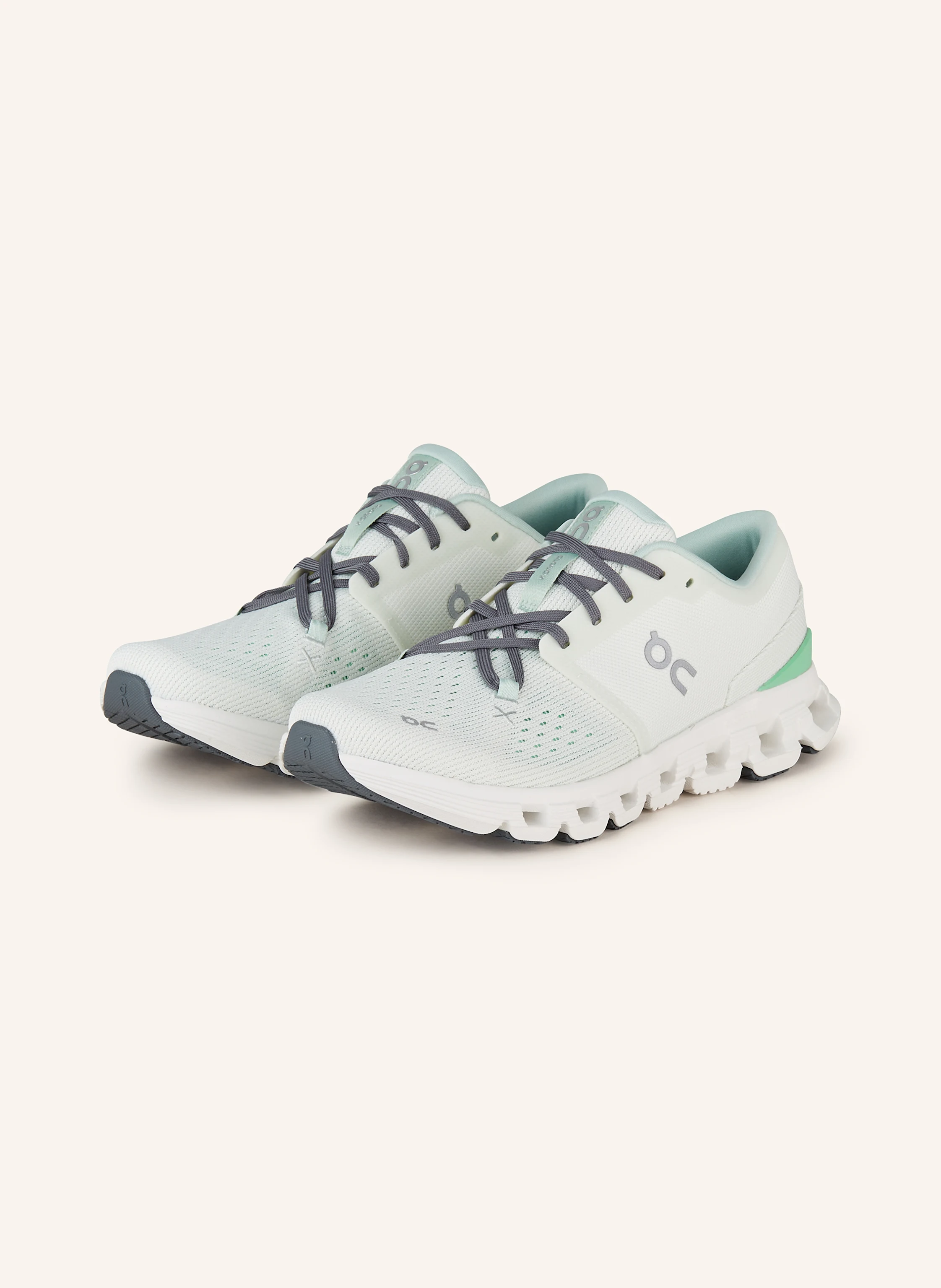 On Fitnessschuhe CLOUD X 4