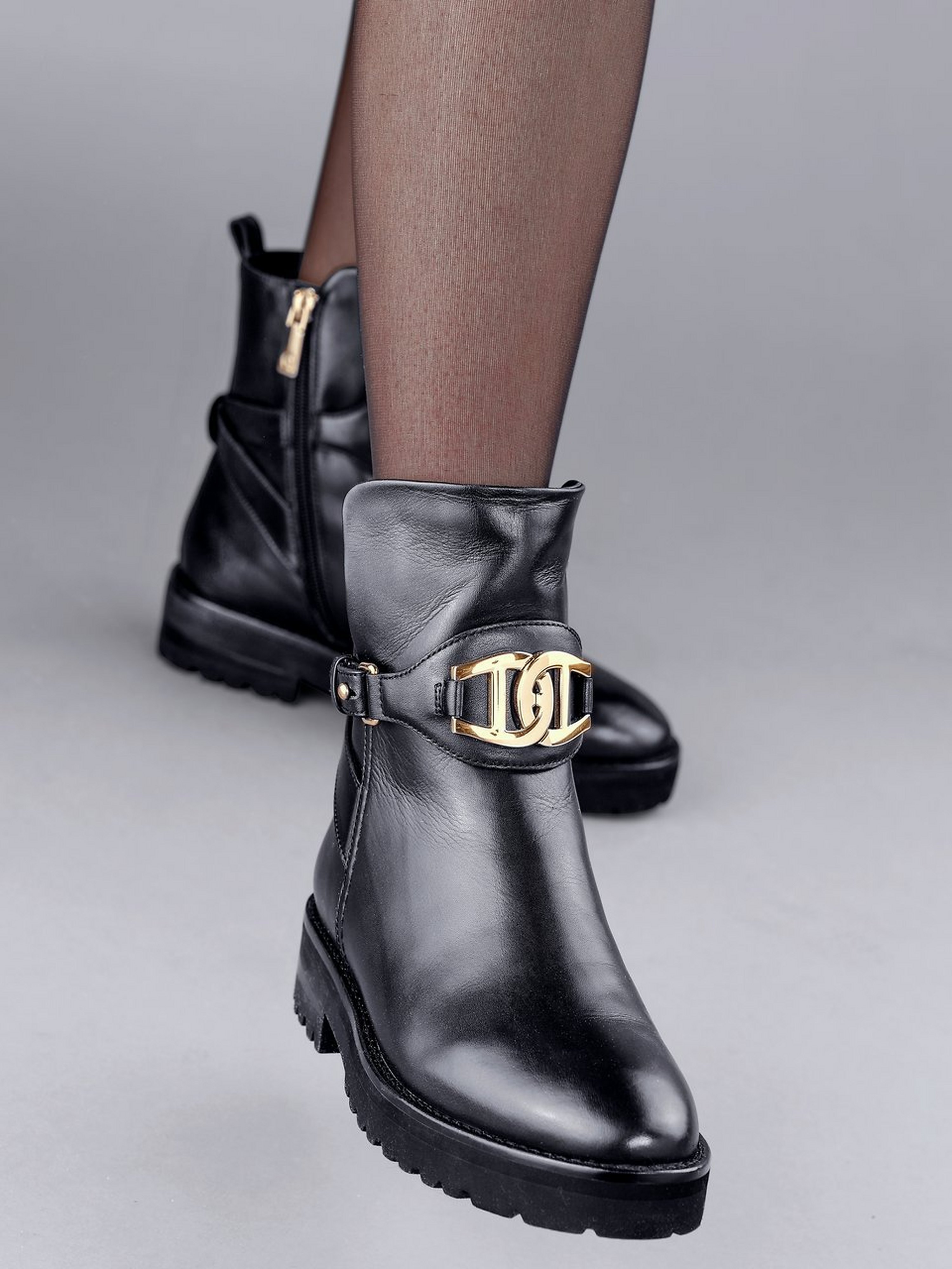 Stiefelette Ava