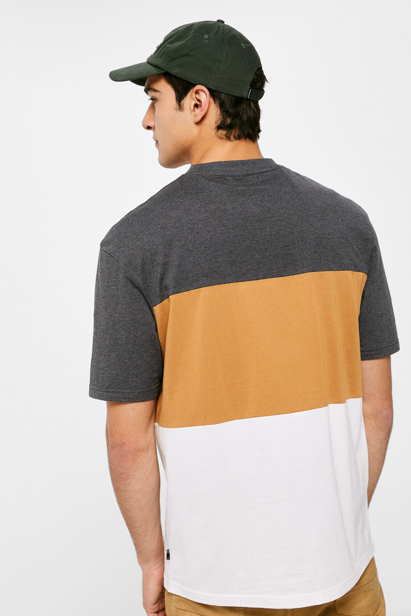 Camiseta de cor sólida - cinza escuro