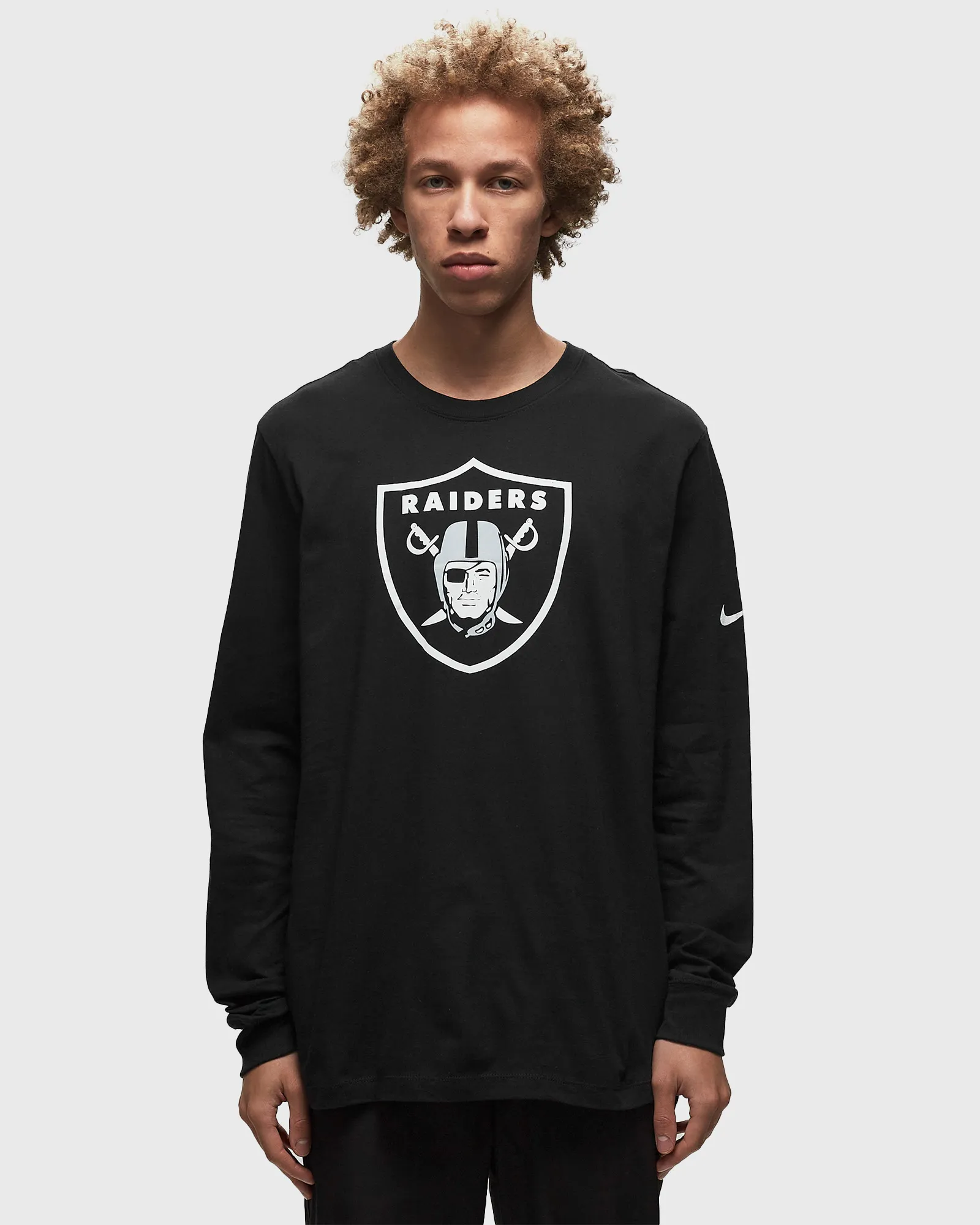 Nike NFL Las Vegas Raiders Nike Essential Cotton LS Logo T-Shirt