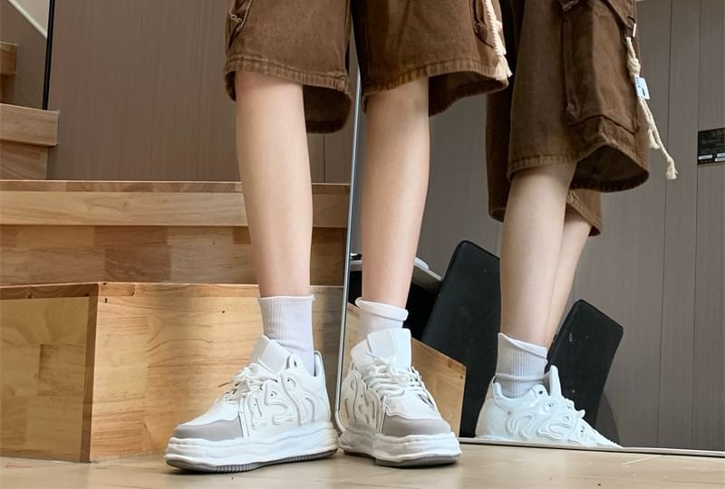 AXEN - Mid Rise Plain Washed Cargo Shorts
