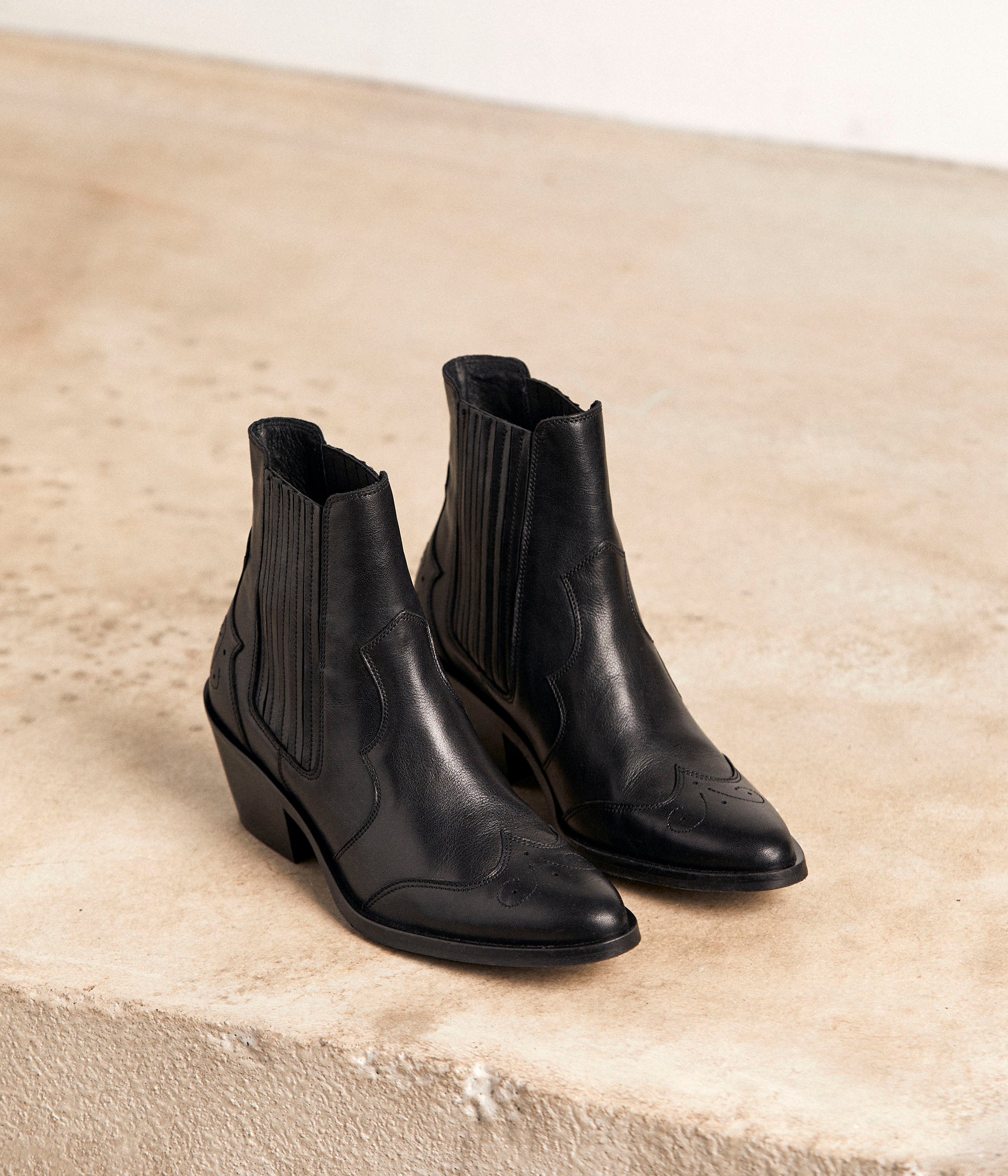 Boots western noires Carrie