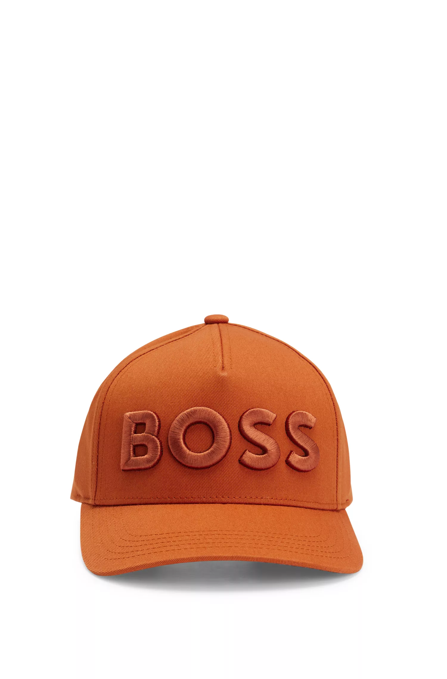 Boné BOSS em sarja de algodão preta com logotipo bordado e alça ajustável.