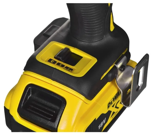 SÆT TIL ELVÆRKTØJ COMBO DEWALT DCK266P2T (DCD796 DCF887) 2X5,0AH 18V