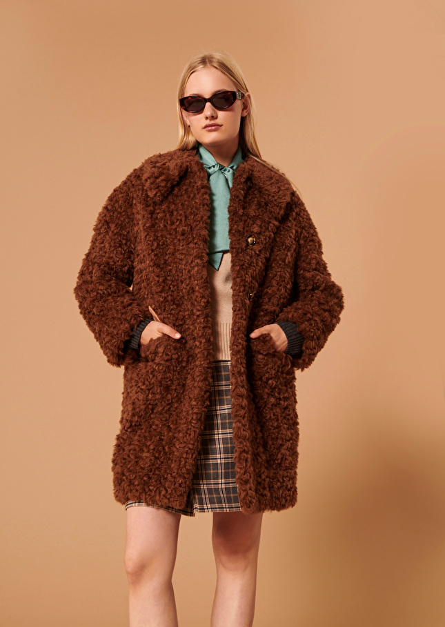 Manteau Maelmarron en fausse fourrure