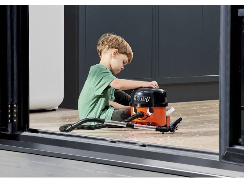 Casdon Spiel-Haushaltsgerät Staubsauger Henry Batteriebetriebener Kinderstaubsauger mit Saugfunktion