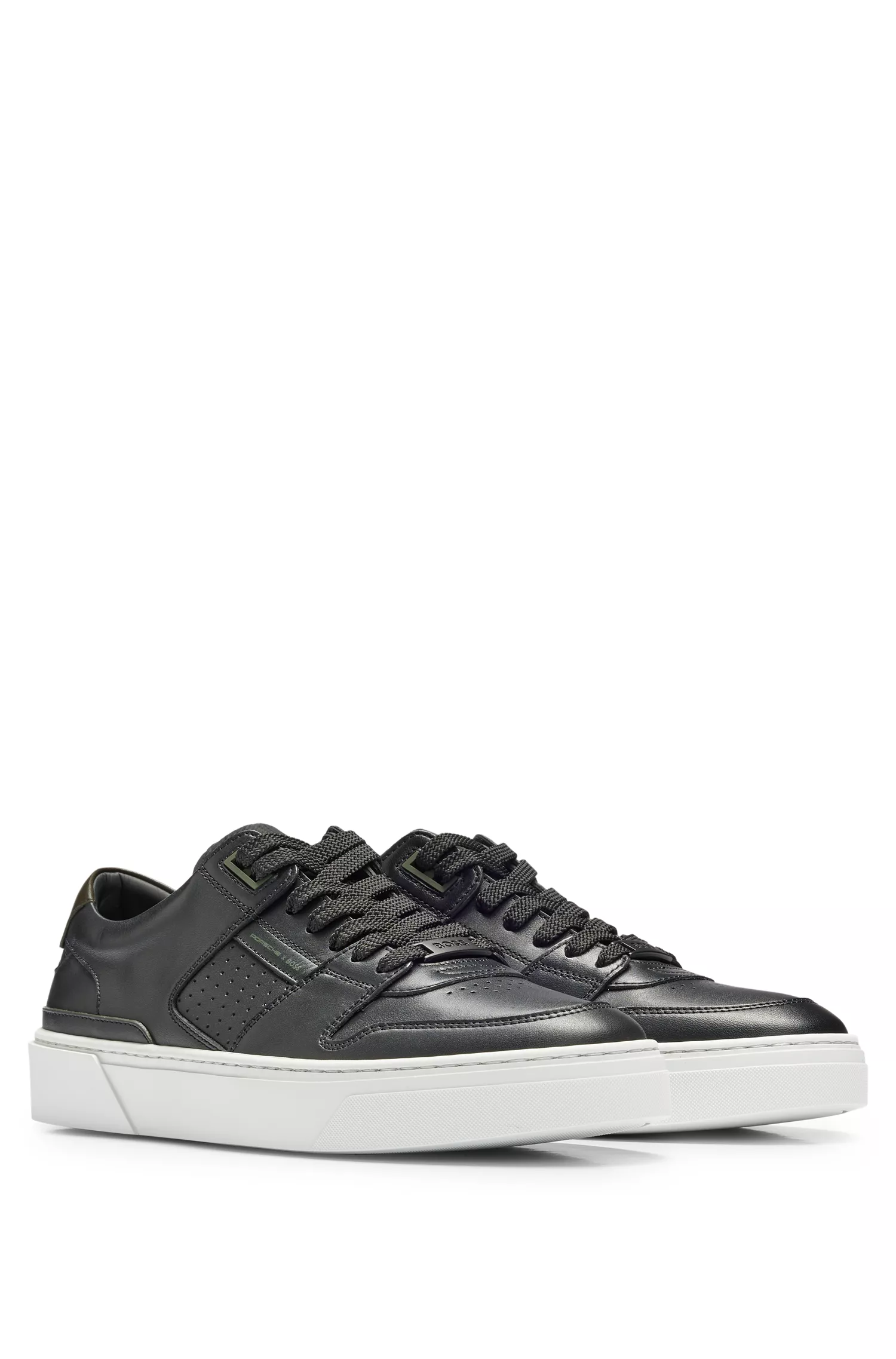 Tênis de cano baixo BOSS Black-Porsche x BOSS em materiais mistos
