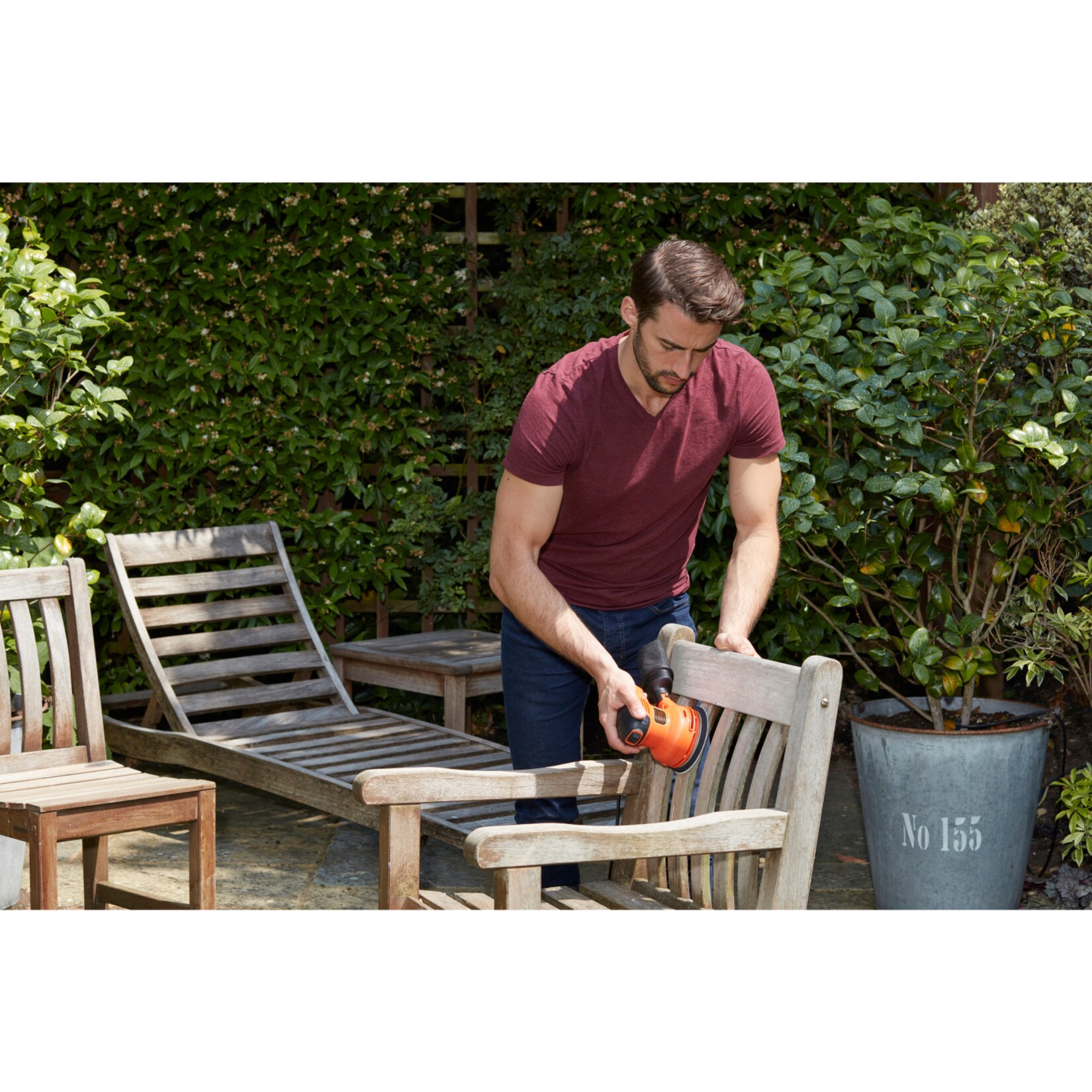 BLACK+DECKER Exzenterschleifer Exzenterschleifer BEW210-QS