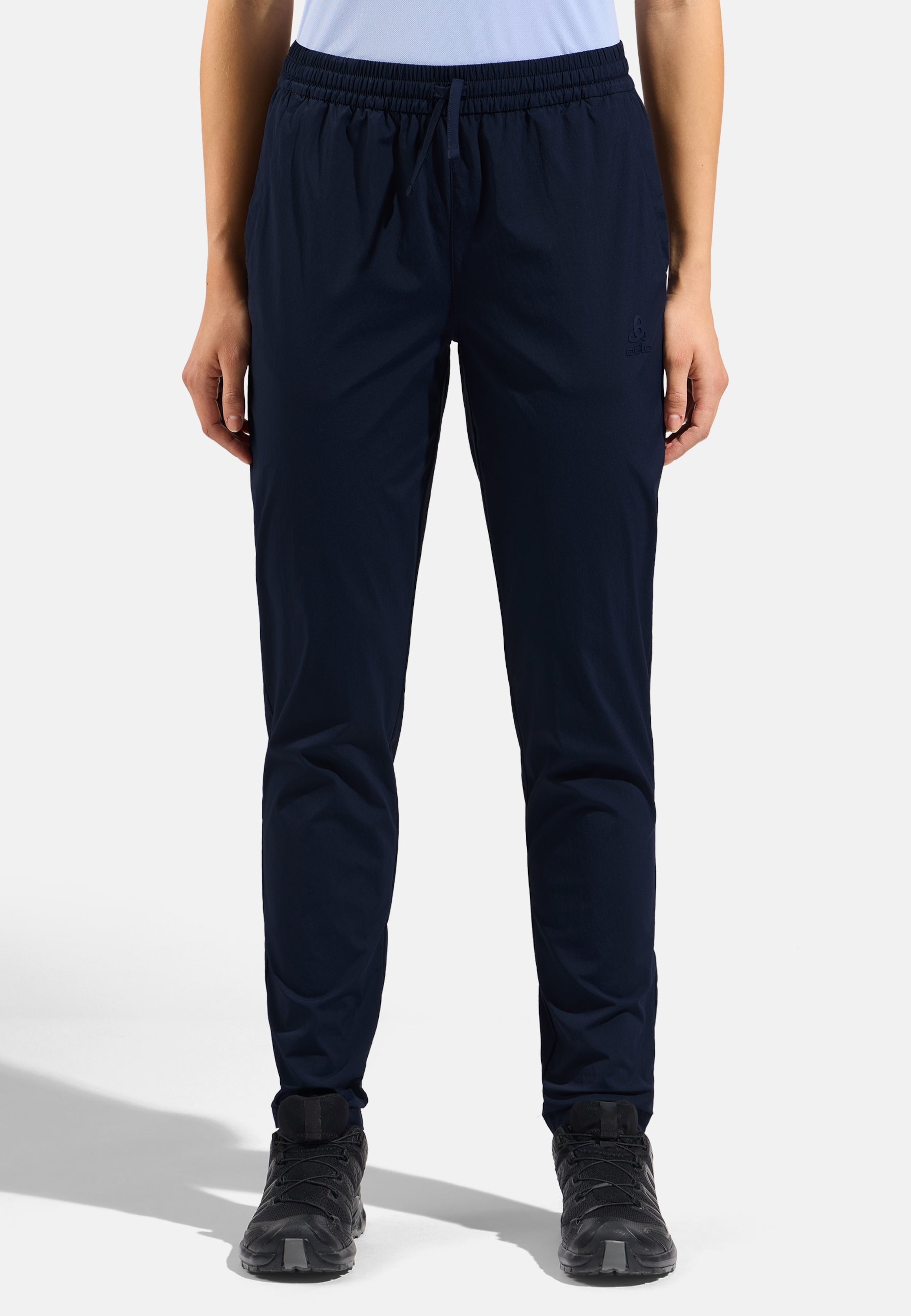 Essentials Wanderhose in dark sapphire