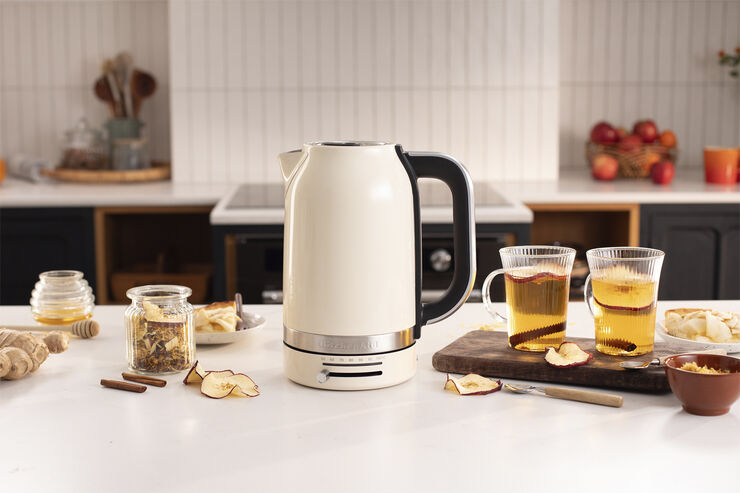 KitchenAid Elkedel 1,7 L Creme