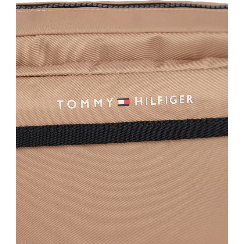 Tommy Hilfiger<br>Crossover Skyline