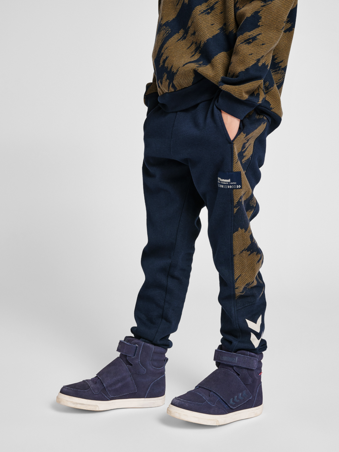 hmlZION PANTS