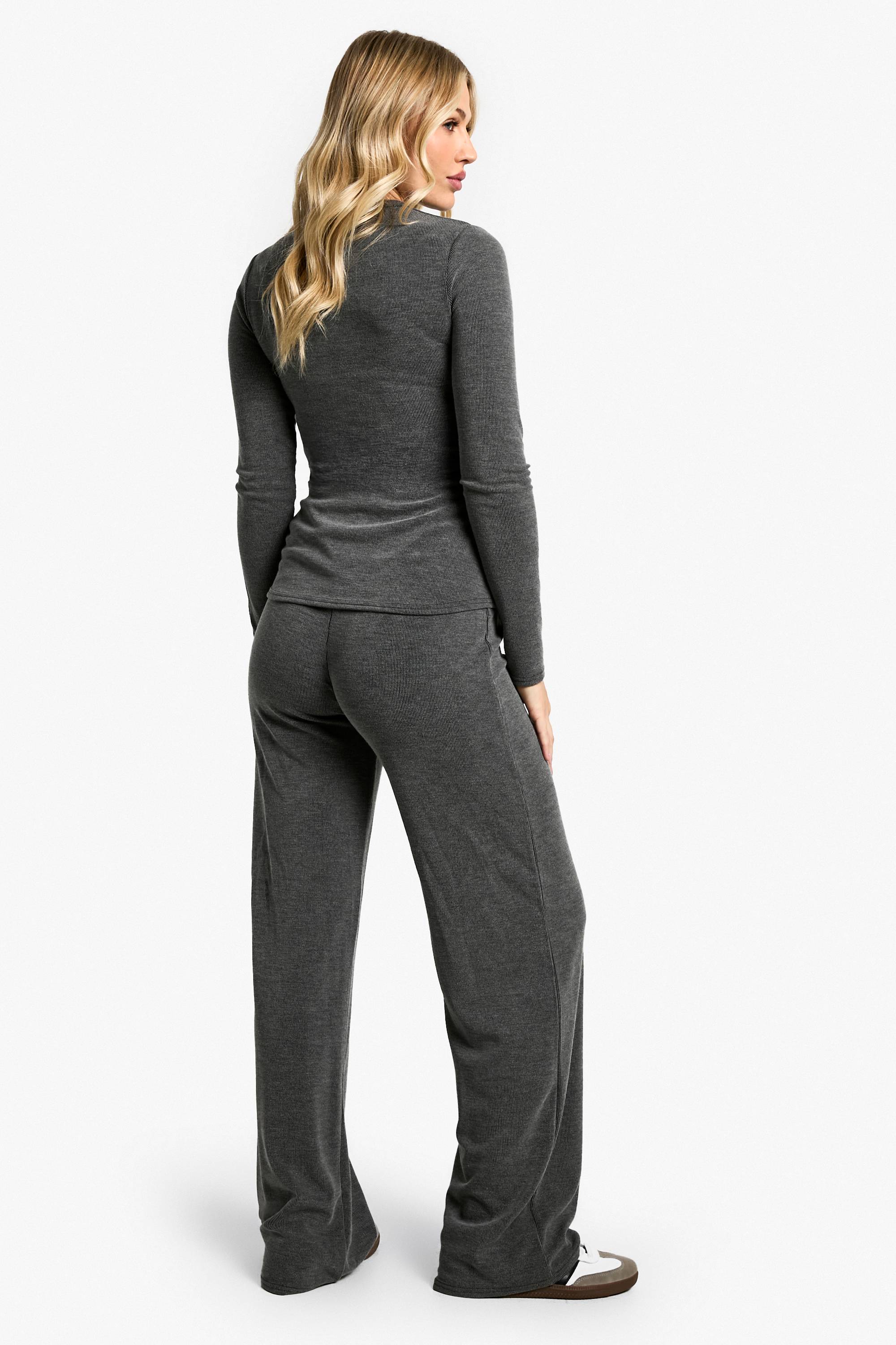 boohoo Maternité Cardigan boutonné en maille douce & Pantalon à jambes larges