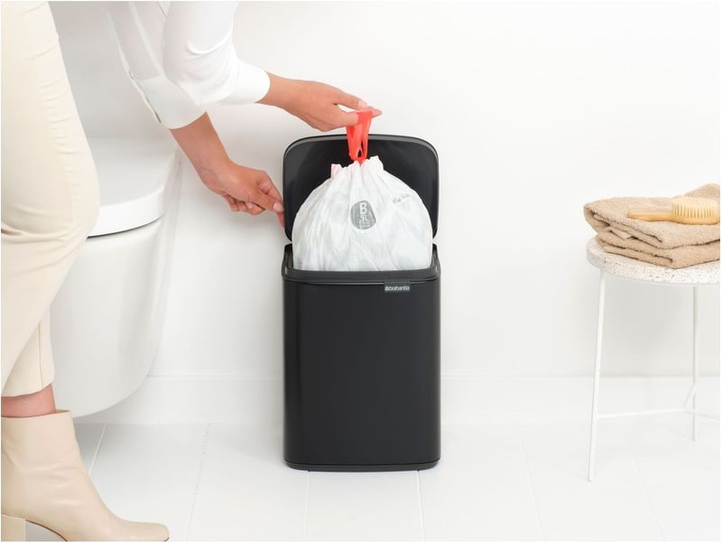 Brabantia Kosmetikeimer Bo Waste Bin 7 l, Schwarz matt Mülleimer