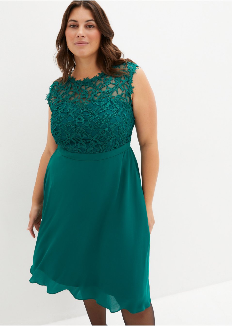 Robe à dentelle