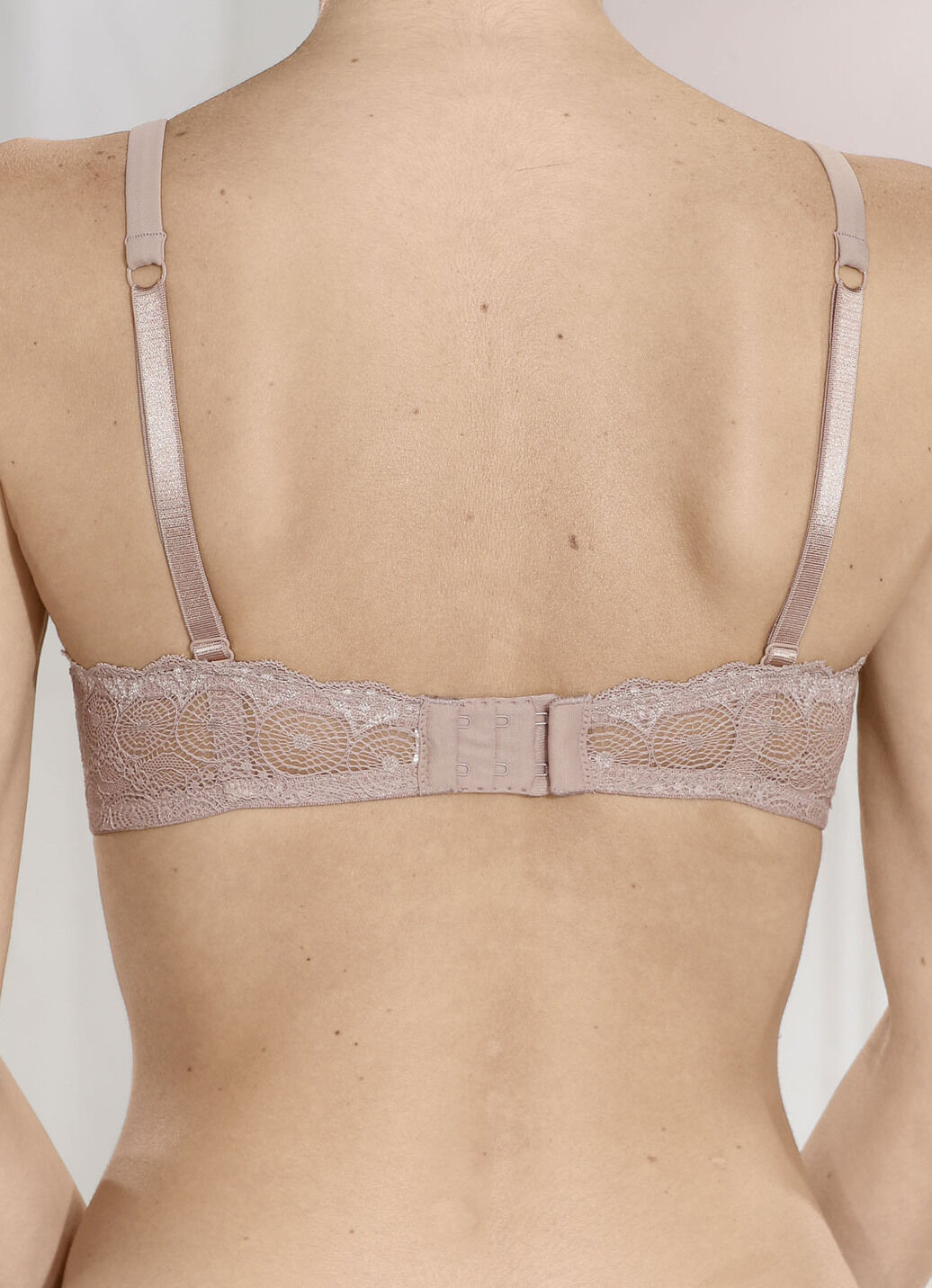 Sassa BH mit vorgeformten Cups