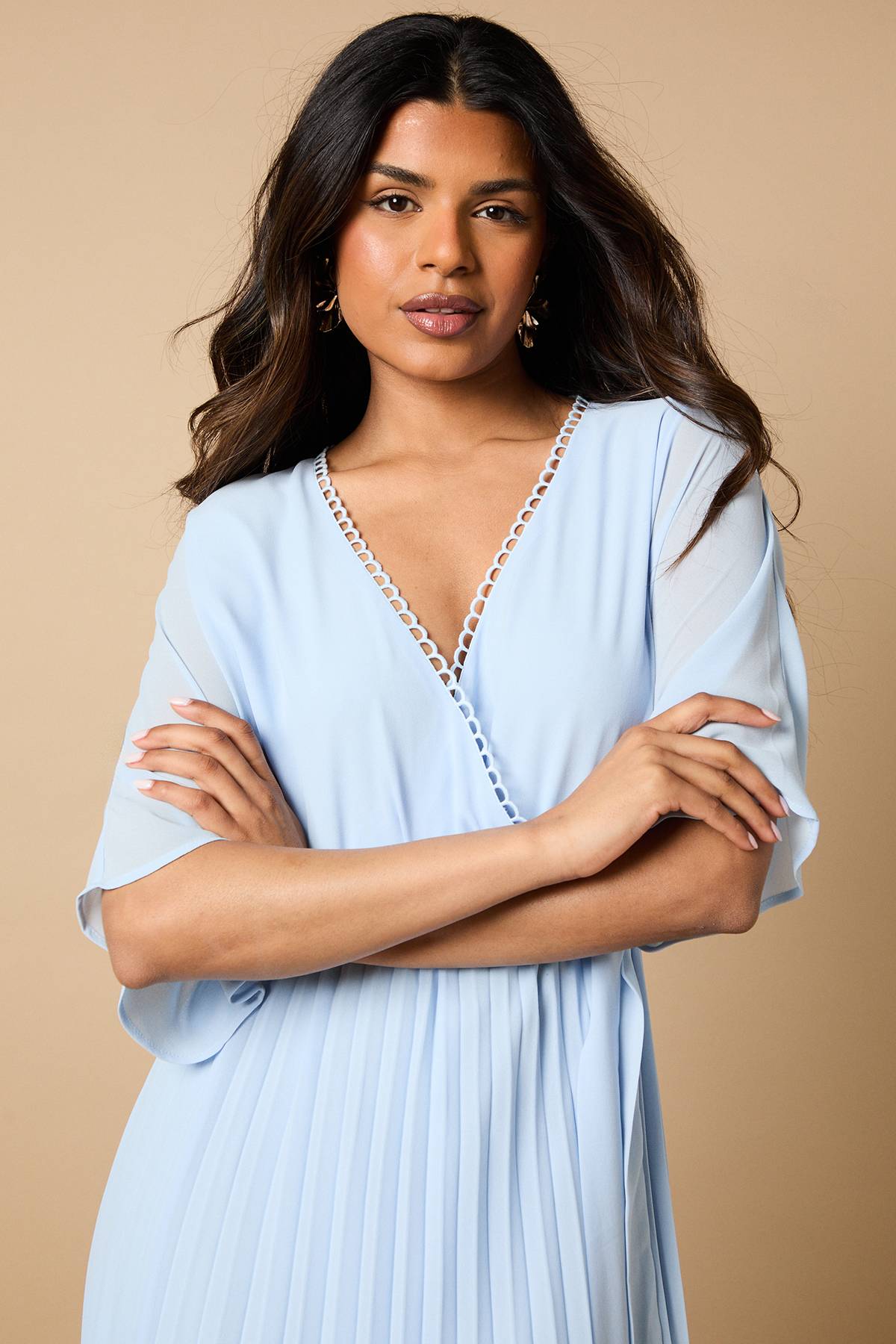 Oasis Robe Midi Plissée à Manches Kimono Petite Occasion