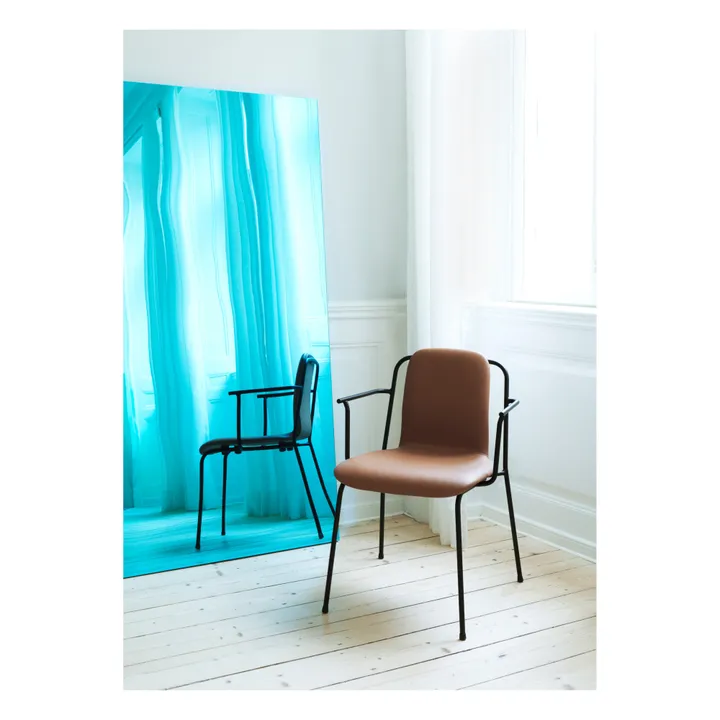 Normann Copenhagen Chaise Studio avec accoudoirs | Brun