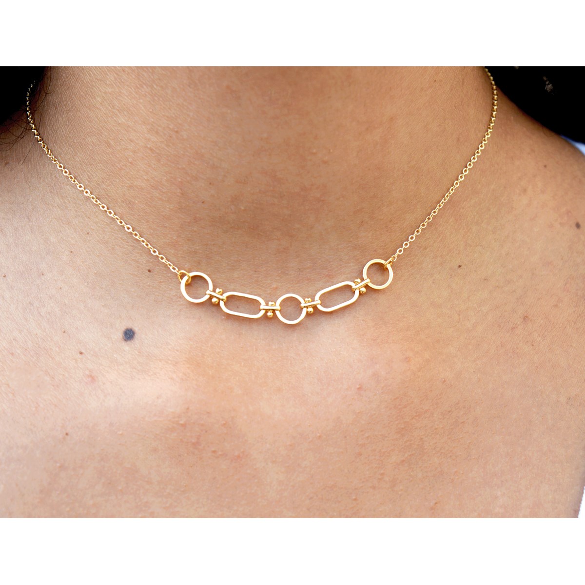 Collier délicat ras du cou chaîne fantaisie-doré à l 'or fin