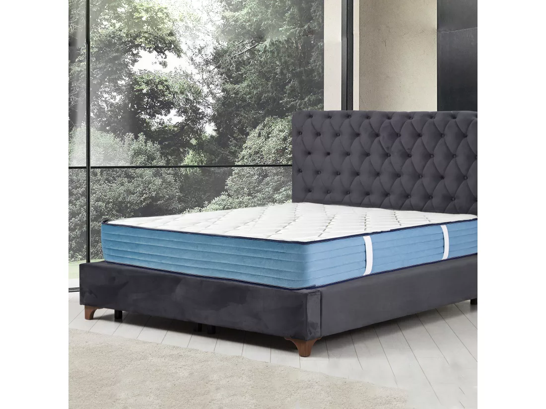 Matelas réversible CALI 140x190 cm, mousse haute densité, indépendance du couchage, face été/hiver, épaisseur 24 cm