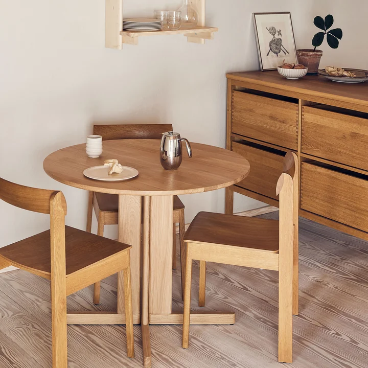 Form & Refine - Trefoil Tisch, Ø 90 cm, Eiche natur