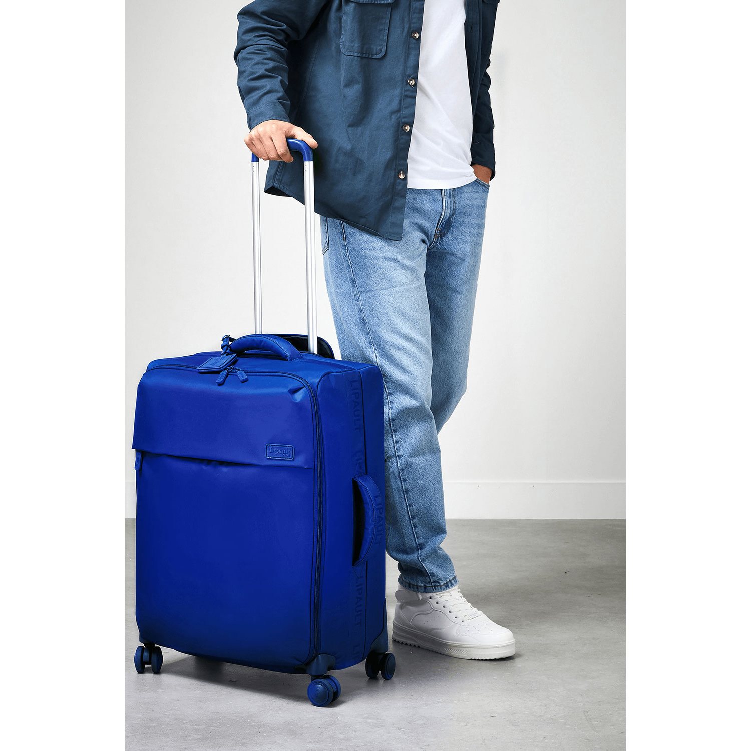 Lipault Plume Medium Trip magnetic blue