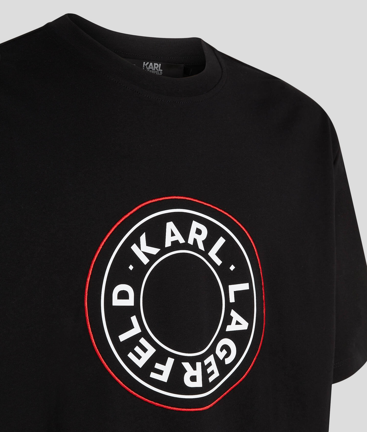 T-SHIRT AVEC LOGO ROND
