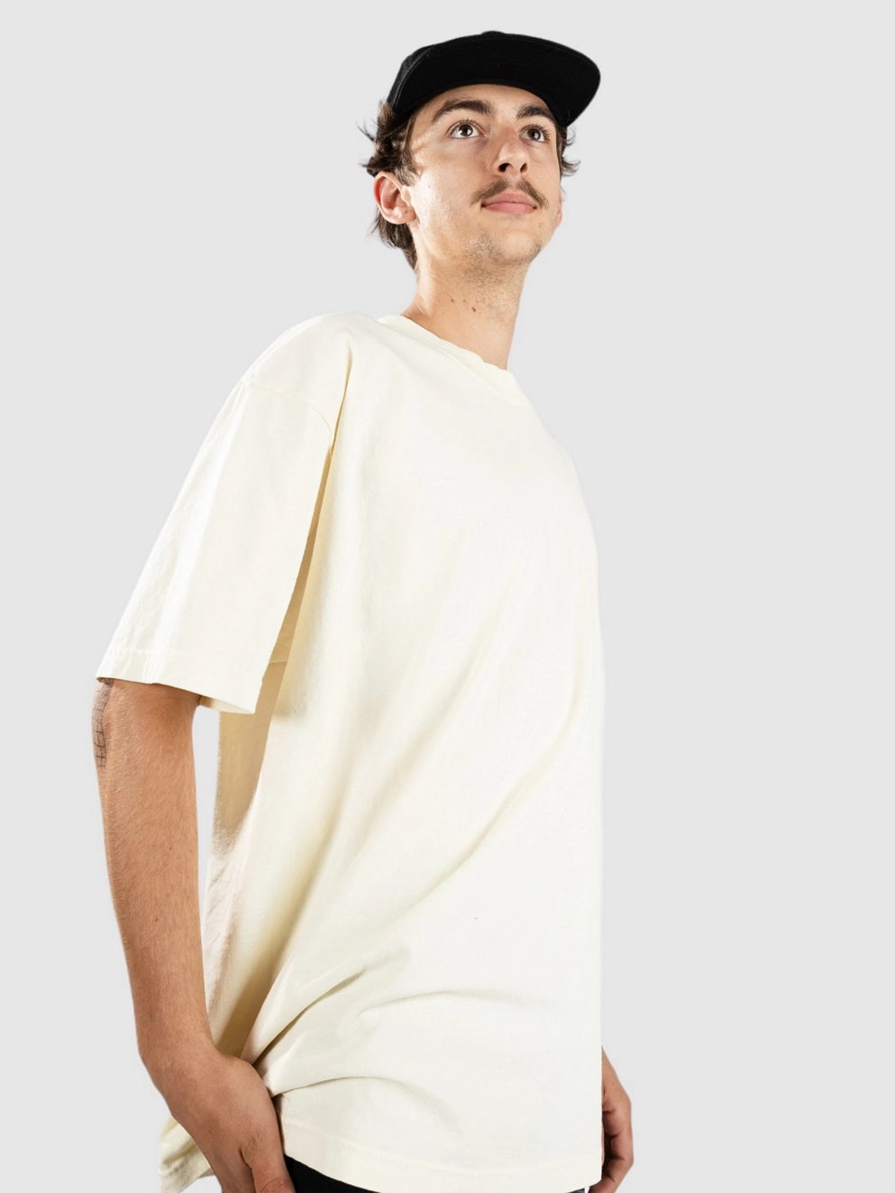 Shaka Wear S Garment Dye T-Shirt cream