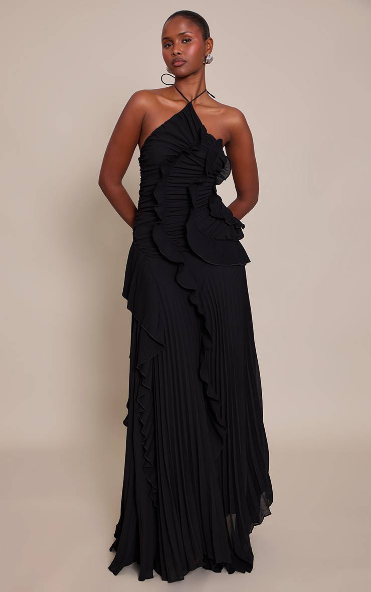 Noir Robe Longue Plissée À Volants Et Col Licou