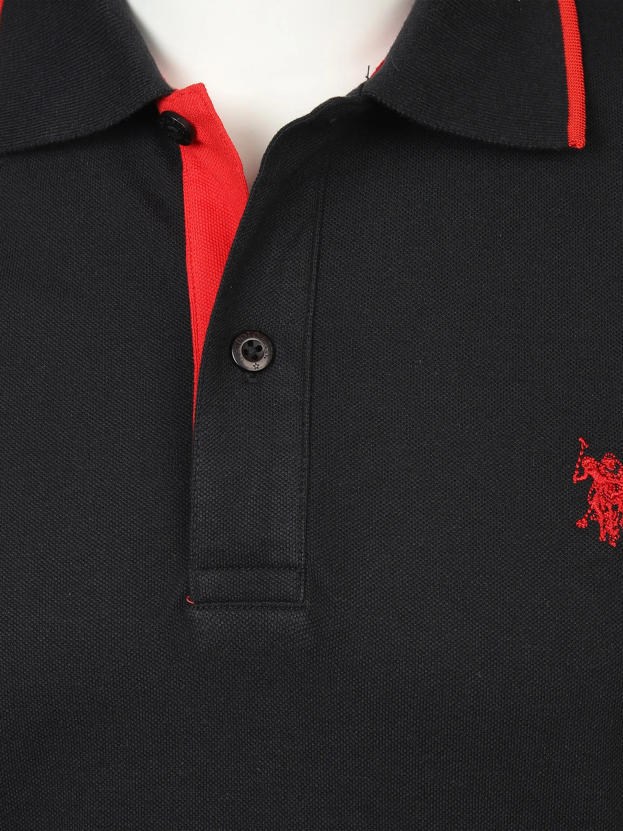 Herren Poloshirt mit Stickerei