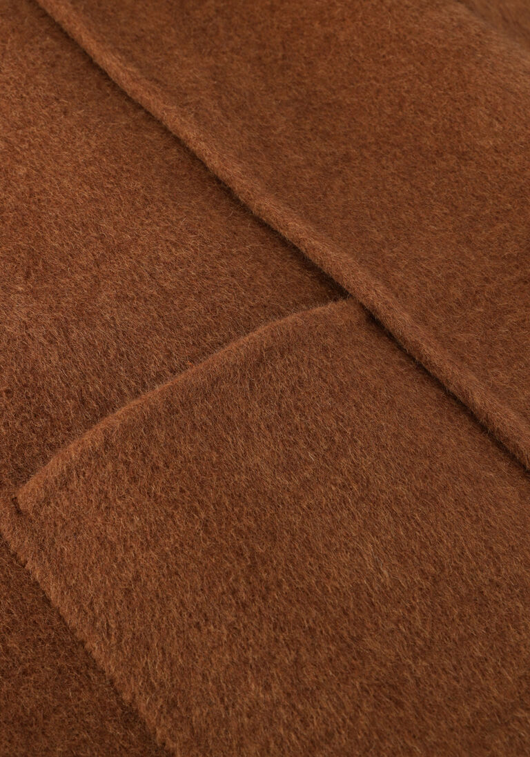 camel amaya amsterdam mantel monica