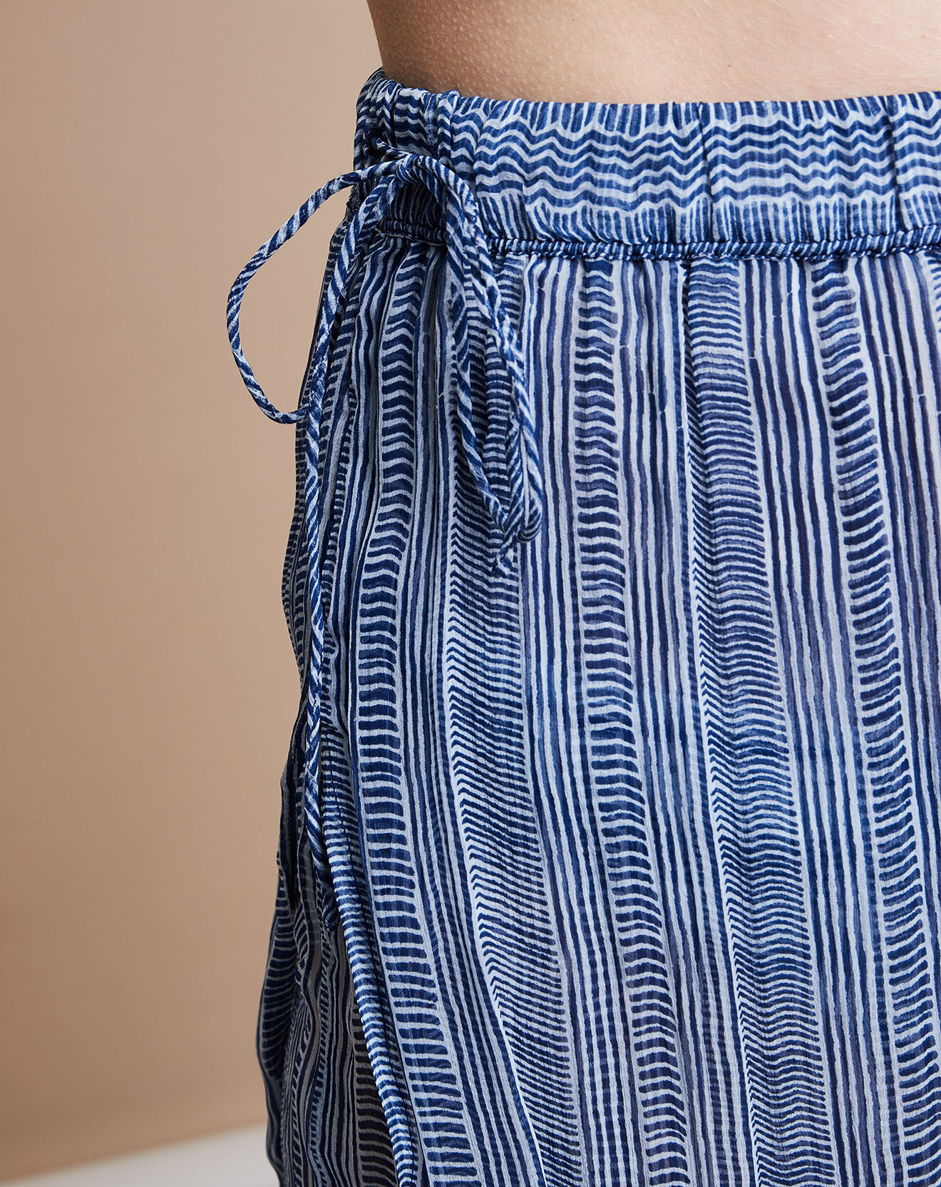 Mare di Latte Jupe 100% Soie Hota Chiffon pacific blue