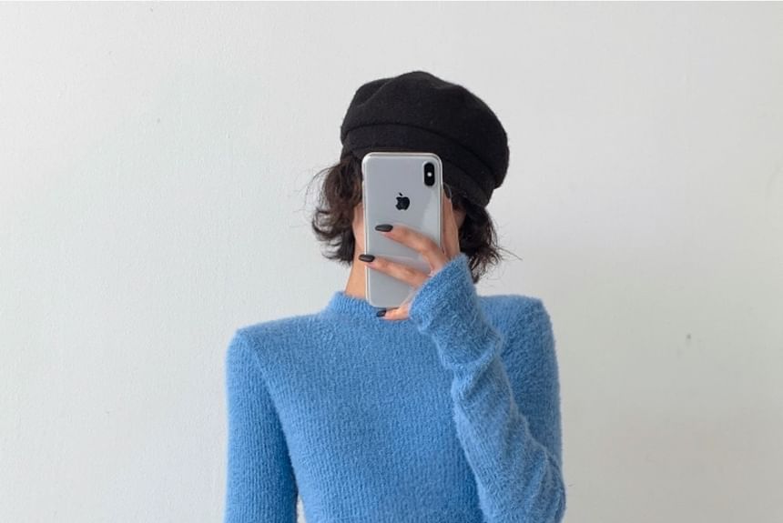 SeoulPop - Slim-fit gebreide top met rechte hals