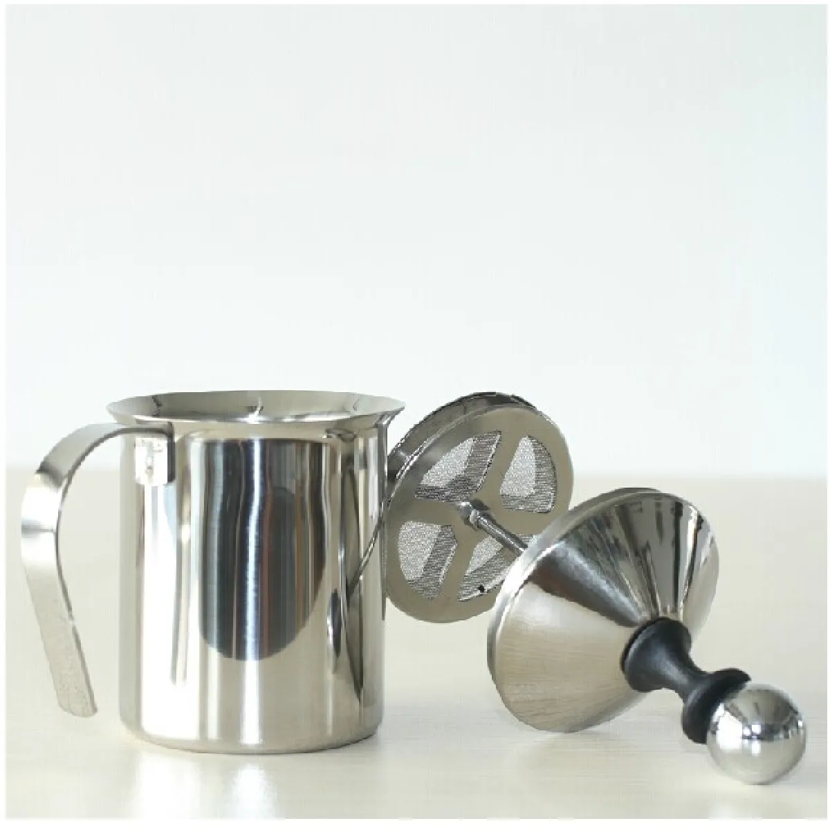 Mousseur manuel lait inox Universal