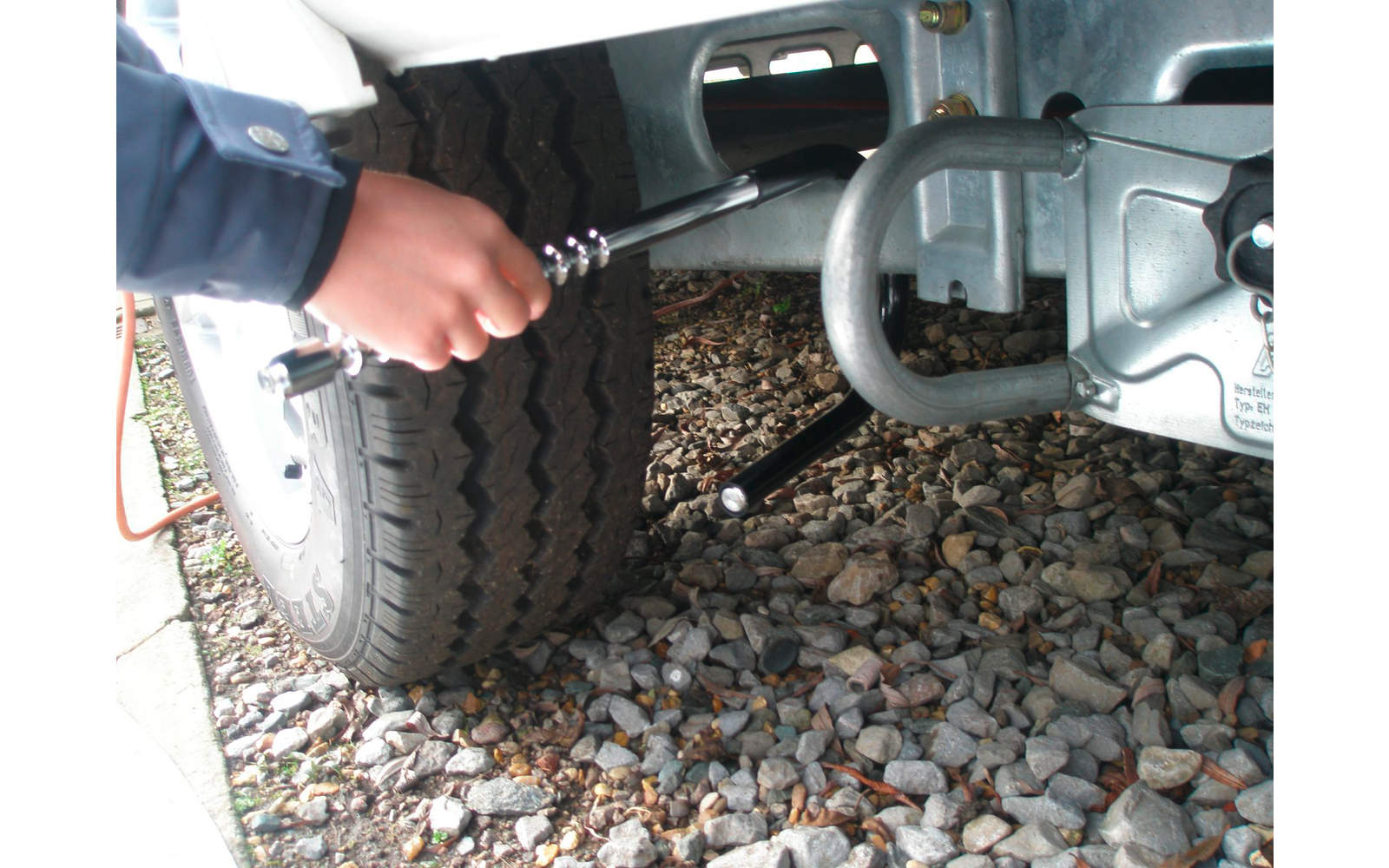 Milenco Radklemme Compact C Wheelclamp für Leichtmetall- und Stahlräder