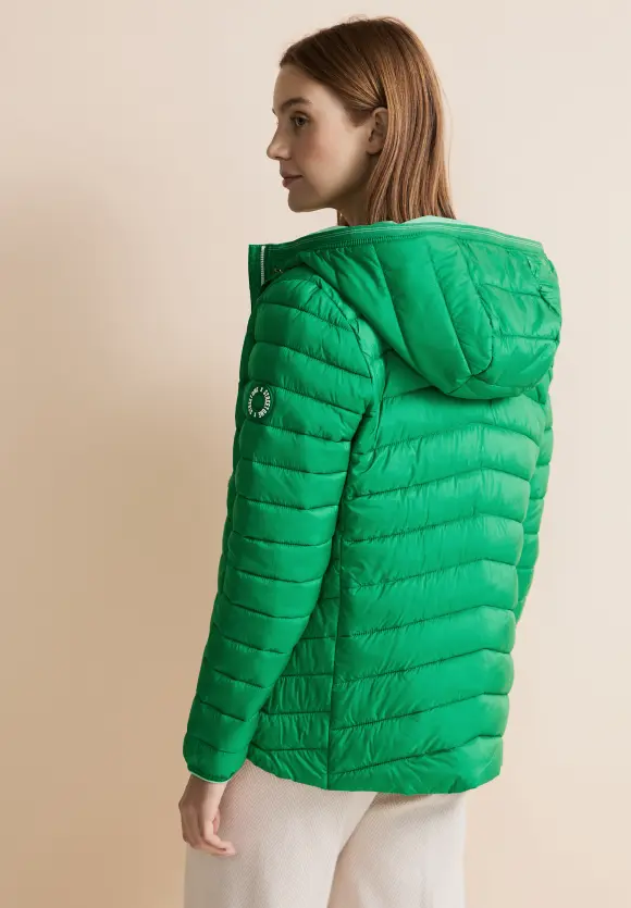 Kurze Steppjacke - arty green
