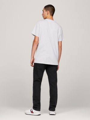 Camiseta Slim Fit com Logo Essencial
