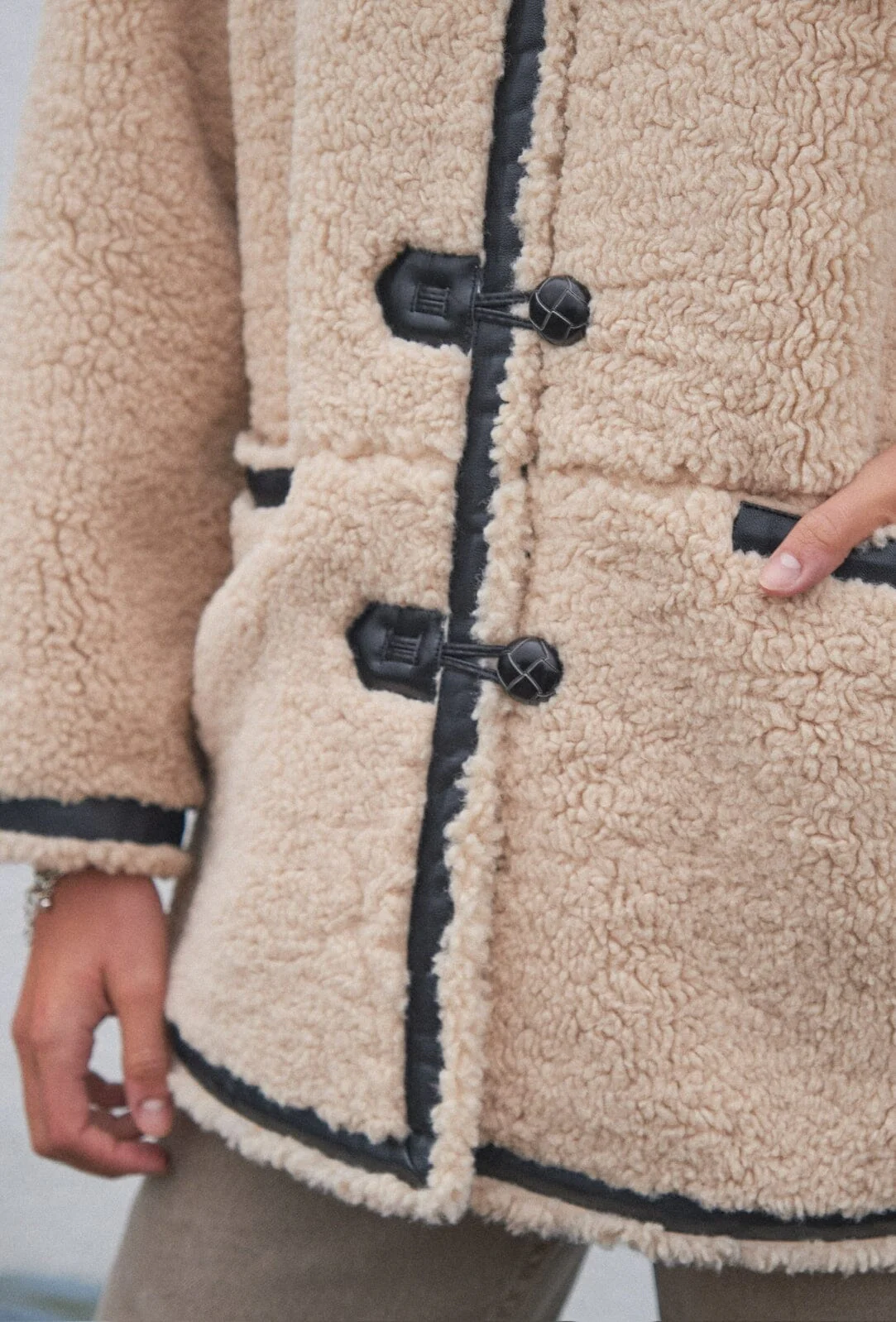 Neo Noir Fanny Teddy Jacket