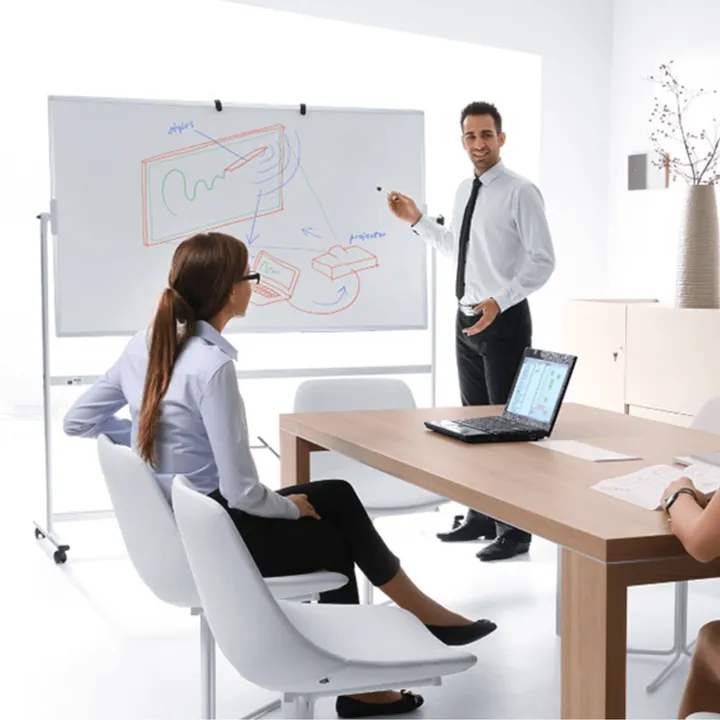 Whiteboard Mobil og vendbar 180x120 cm magnetisk med aluminiumsstel og ramme inkl. pennebakke