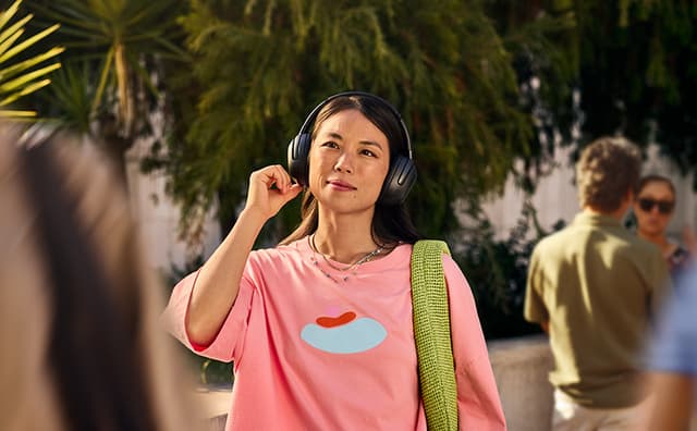 JBL Tour One M3 trådløse around-ear høretelefoner (sort)